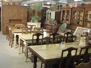 shopA.JPG (107714 bytes)